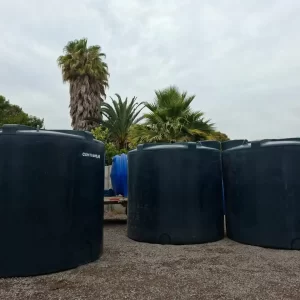 Estanque de agua 10000 litros con kit de Bomba 0.5 HP